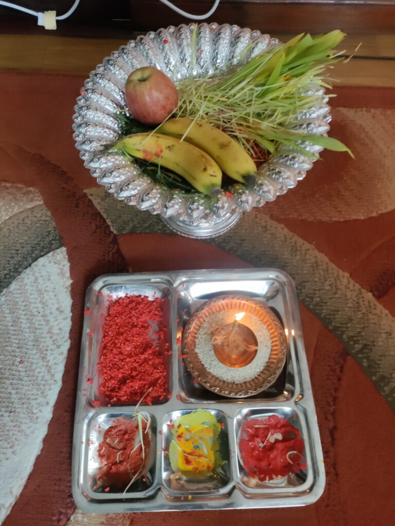 दशैँको जमरा र टीका, घटस्थापनाबाट सुरु हुने पर्वको प्रतीकात्मक तस्बिर